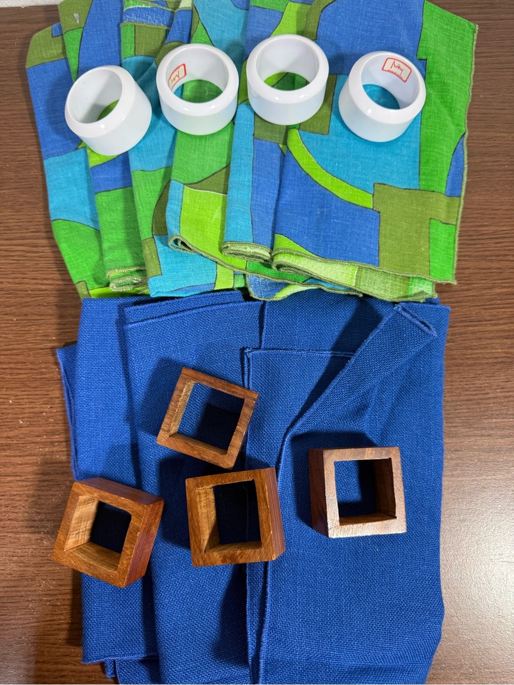 MCM Napkins and Rings